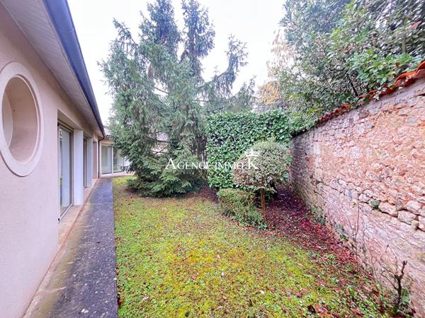 POITIERS - PROCHE BLOSSAC - Maison de type 5 avec 2 garages , Poitiers