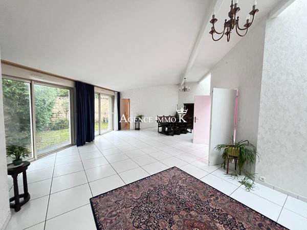 POITIERS - PROCHE BLOSSAC - Maison de type 5 avec 2 garages , Poitiers