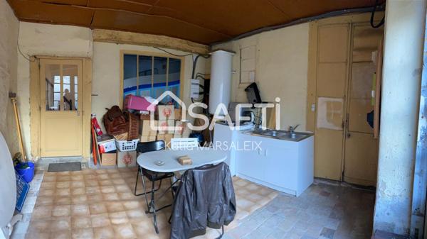 Maison de village avec jardin