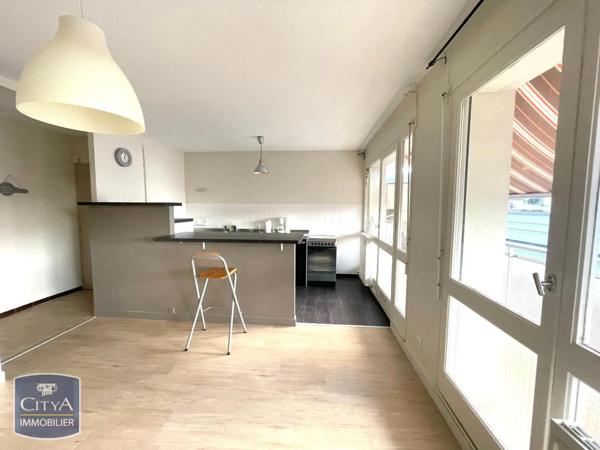 Appartement à louer 1 pièce 31.1m² Saint-Étienne (42100)