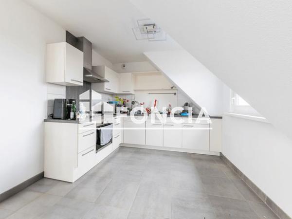 À vendre Appartement 3 pièces 75 m² - Plobsheim 67115
