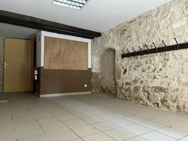 Immeuble à vendre |  Monflanquin |  265 m²