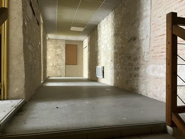 Immeuble à vendre |  Monflanquin |  265 m²