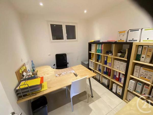 Appartement F3 à vendre  3 pièces - 63 m2 LA LONDE LES MAURES - 83