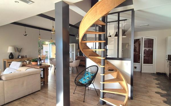 Maison à vendre    8 pièces • 207 m2 La Garde