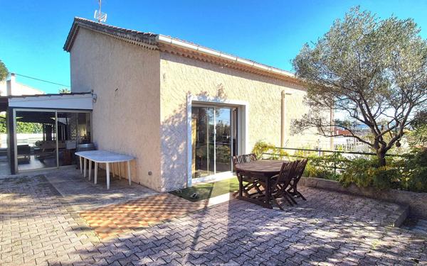 Maison à vendre    8 pièces • 207 m2 La Garde