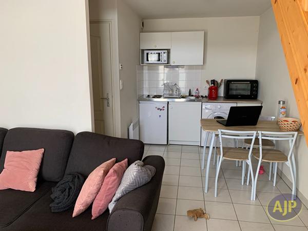 Vente maison La Roche Sur Yon : 108 000 € - AJP Immobilier La Roche-sur-Yon