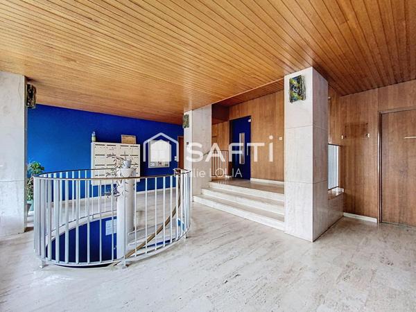 Appartement 1 chambre avec balcon, garage et ascenseur