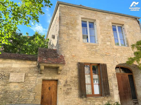 A VEZELAY, reconnu un des plus beaux villages de FRANCE, classé au patrimoine mondial de l’UNESCO,