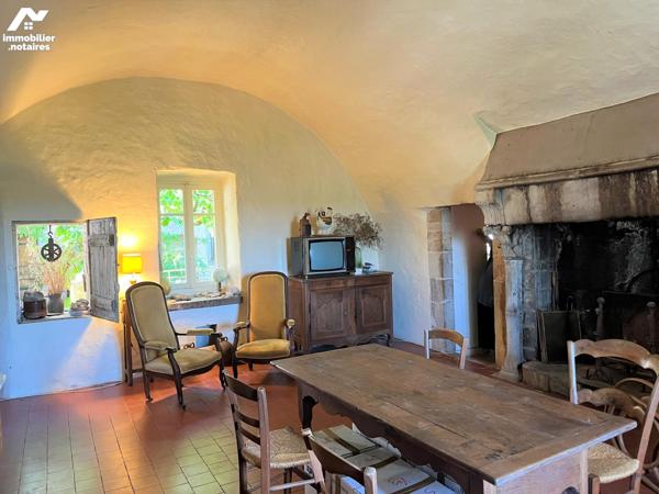 A VEZELAY, reconnu un des plus beaux villages de FRANCE, classé au patrimoine mondial de l’UNESCO,