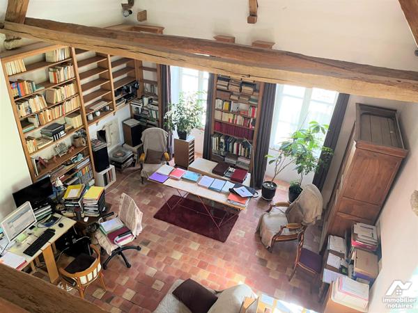 A VEZELAY, reconnu un des plus beaux villages de FRANCE, classé au patrimoine mondial de l’UNESCO,