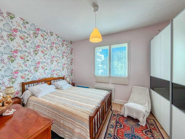 ROYAN - Maison de ville à fort potentiel ? Au coeur du centre-ville et à 800 m de la plage Royan