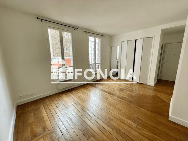 Location Studio 23.52 m² - 157 RUE DE JAVEL Paris 75015