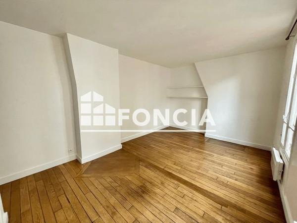 Location Studio 23.52 m² - 157 RUE DE JAVEL Paris 75015