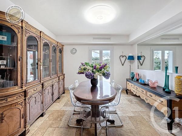 Maison à vendre  6 pièces - 179,36 m2 ST LAURENT DE LA SALANQUE - 66