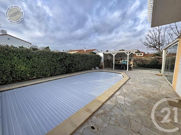 Maison à vendre  6 pièces - 179,36 m2 ST LAURENT DE LA SALANQUE - 66