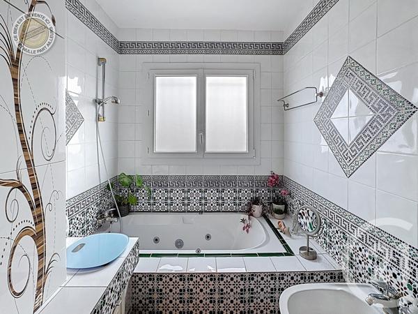 Maison à vendre  6 pièces - 179,36 m2 ST LAURENT DE LA SALANQUE - 66