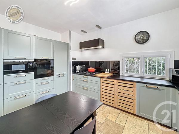 Maison à vendre  6 pièces - 179,36 m2 ST LAURENT DE LA SALANQUE - 66