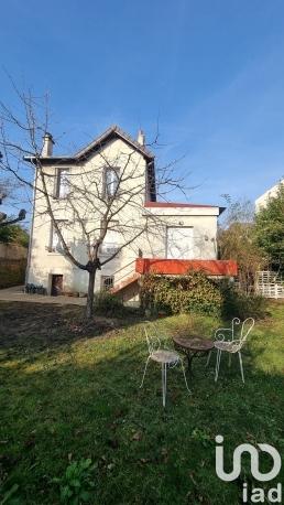 House for sale 6 rooms 107 m² Houilles