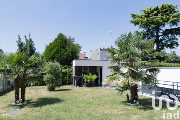House for sale 7 rooms 205 m² Savigny-sur-Orge