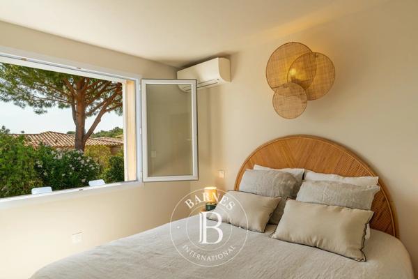 Sainte-Lucie-de-Porto-Vecchio, Villa 5 Chambres -  185 m² à vendre
