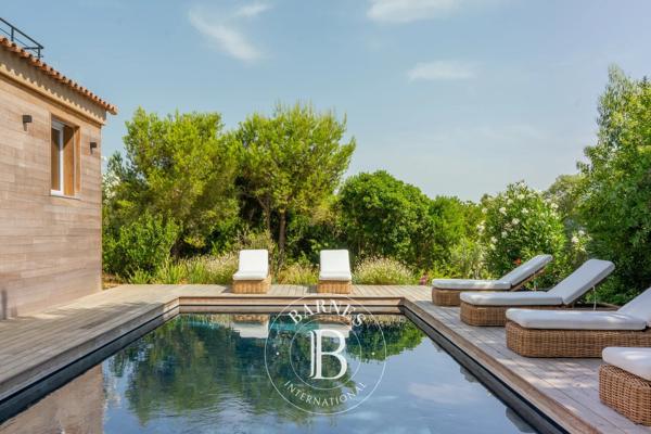 Sainte-Lucie-de-Porto-Vecchio, Villa 5 Chambres -  185 m² à vendre