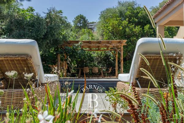 Sainte-Lucie-de-Porto-Vecchio, Villa 5 Chambres -  185 m² à vendre