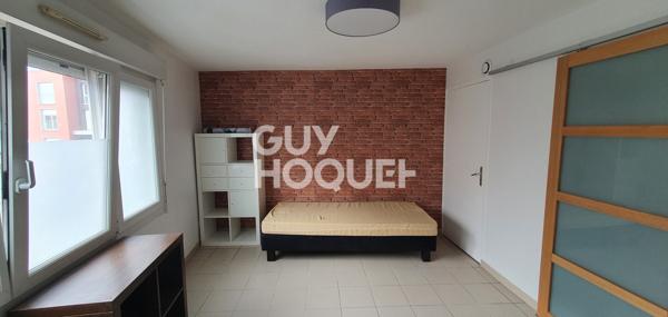 PROXIMITÉ FACULTÉS - ENSEMBLE IMMOBILIER COMPRENANT 8 APPARTEMENTS ET UNE MAISON DE TYPE 4