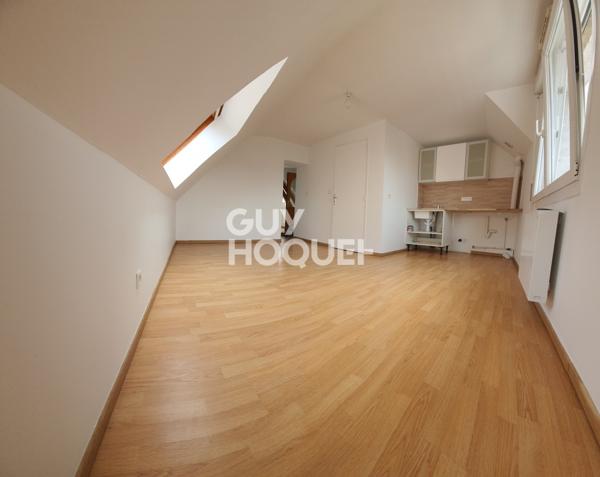 PROXIMITÉ FACULTÉS - ENSEMBLE IMMOBILIER COMPRENANT 8 APPARTEMENTS ET UNE MAISON DE TYPE 4