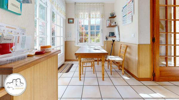 Montreuil-Juigné (49460) MONTREUIL - JUIGNÉ / MAISON BORD MAYENNE