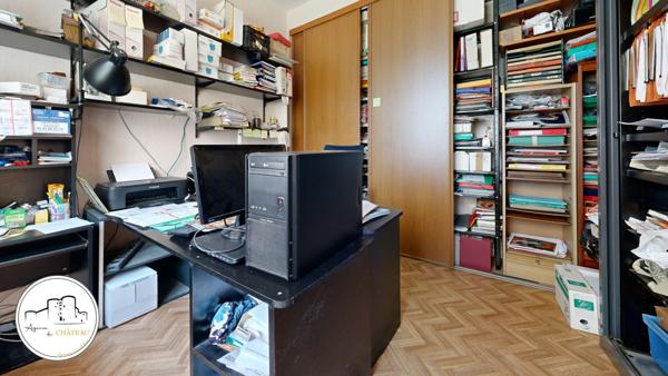 Montreuil-Juigné (49460) MONTREUIL - JUIGNÉ / MAISON BORD MAYENNE