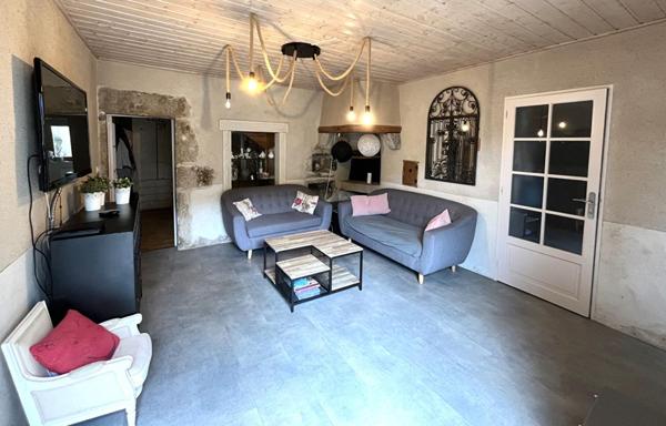 Maison Saint Hymetiere Sur Valouse 9 pièce(s) 161 m2