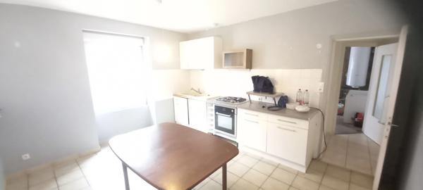 Maison à découvrir sans tarder à LANMEUR (29)