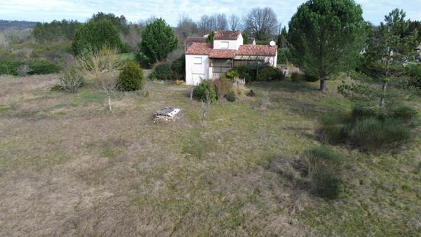 Maison avec terrain constructible divisible  – Cahors