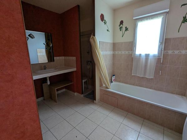 Maison avec terrain constructible divisible  – Cahors