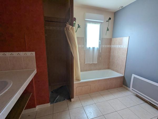 Maison avec terrain constructible divisible  – Cahors