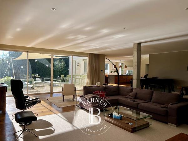 Mâcon, Maison 5 Chambres -  291 m² à vendre