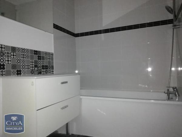 Appartement à louer 3 pièces 61.3m²