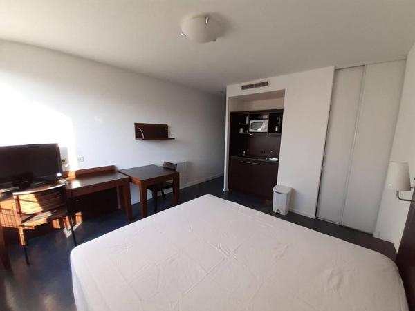 Appartement 1 pièce                                        - 69009 Lyon 9e  Arrondissement Réf : 5459