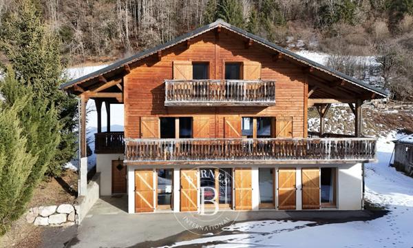 Saint-Jean-d'Aulps, Chalet 5 Chambres -  193 m² à vendre