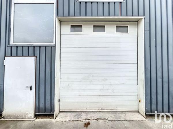 Location atelier 100 m² Brie-Comte-Robert