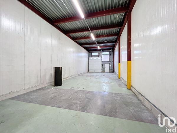 Location atelier 100 m² Brie-Comte-Robert