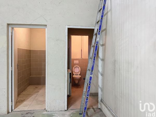 Location atelier 100 m² Brie-Comte-Robert