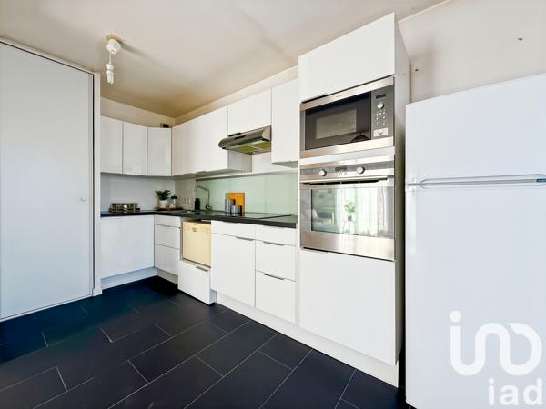 Appartement à vendre 3 pièces 60 m² Sainte-Geneviève-des-Bois