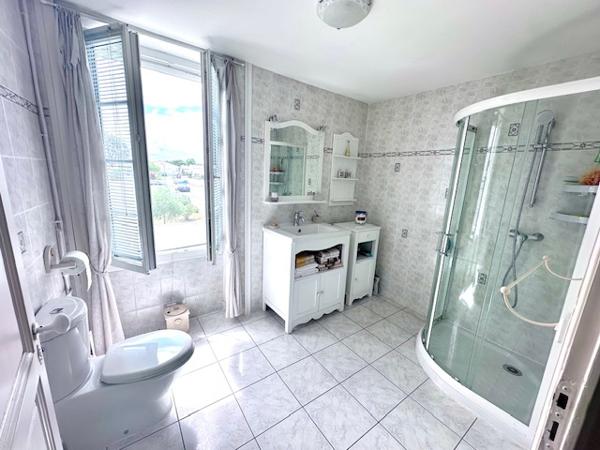 Maison 8 pièces - 180 m² Exclusivité efficity