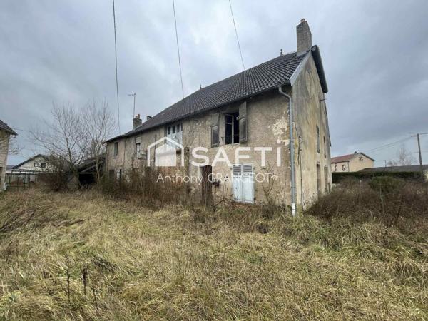 IMMEUBLE DE 3 APPARTEMENTS A RENOVER EN TOTALITE