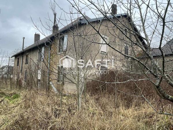 IMMEUBLE DE 3 APPARTEMENTS A RENOVER EN TOTALITE