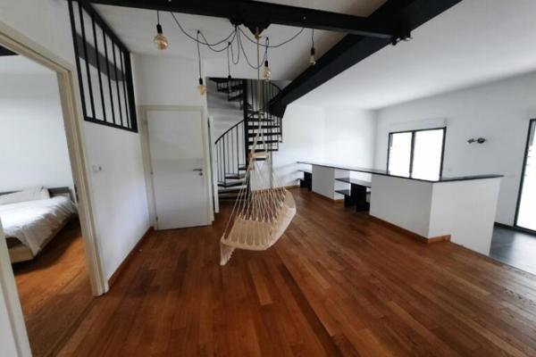 Louer appartement 5 pièces de 193 m²