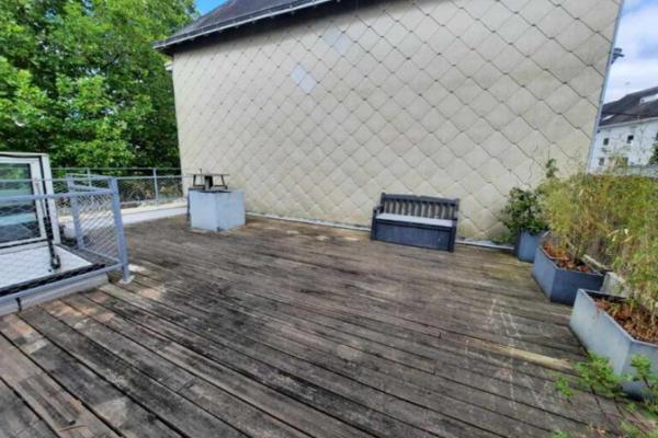 Louer appartement 5 pièces de 193 m²