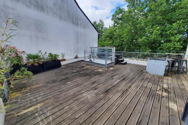Louer appartement 5 pièces de 193 m²